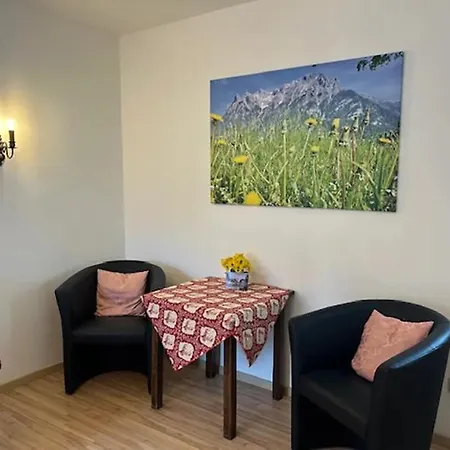 Feilner Apartment *